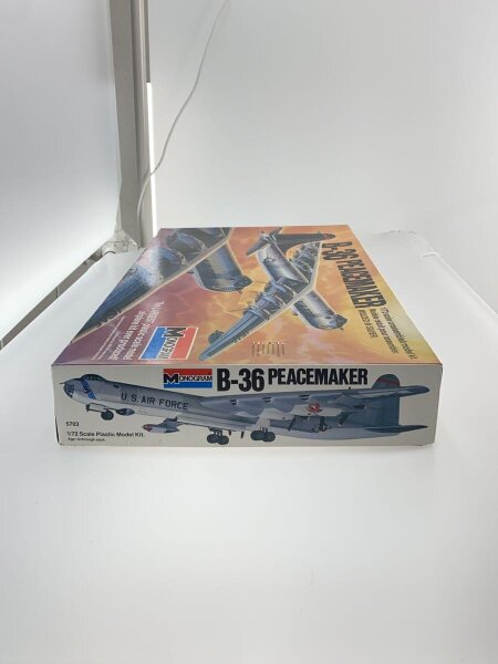 1/72] B-36 peacemaker [5703] | 中古トイ・ホビーの買取＆販売専門店