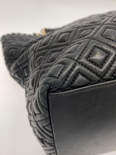 TORY BURCH(トリーバーチ) / チェーンショルダーバッグ/キルティング