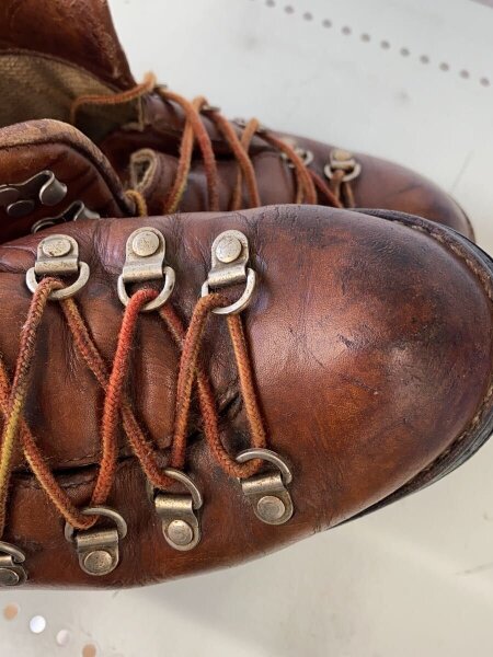 Danner(ダナー) / MOUNTAIN LIGHT/レザー割れ・削れ有/US9.5/BRW