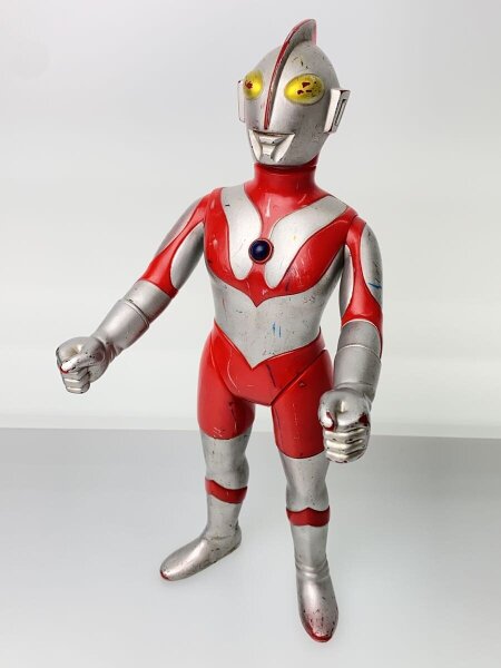ソフビ ウルトラマン KING OF THE HERO | 中古トイ・ホビーの買取