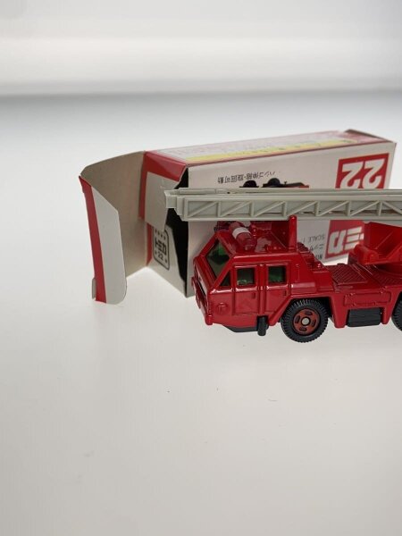 TOMY(トミー) / トミカ/日産 ディーゼル ハシゴ付消防車/#22/07年/赤箱
