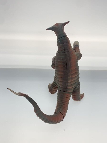 ソフビ 岩石怪獣サドラ 霧吹山出現Ver.(こげ茶) | 中古トイ・ホビーの