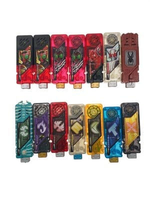 まとめ売り◆BANDAI◆仮面ライダーフィギュア◆ガイアメモリー◆キーホルダー 検索結果 | 中古トイ・ホビーの買取＆販売専門店 セカストHOBBY