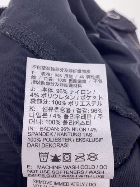 週末割引 Nike ACG メッシュ ショートスリーブ トップ ブラック 週末割引 Nike ACG メッシュ ショートスリーブ トップ ブラック NIKE