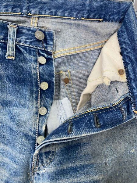 Levi
