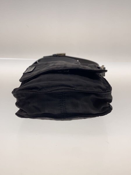 FENDI(フェンディ) / ショルダーバッグ/--/BLK/モノグラム/16071