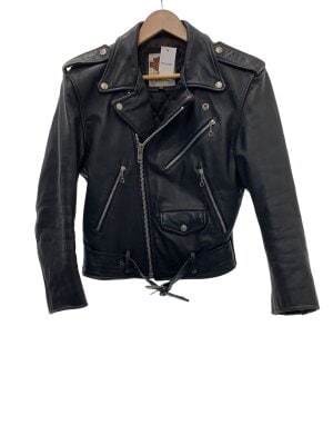 HARLEY DAVIDSONのメンズウェアのライダースジャケットに該当する検索