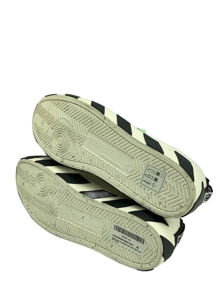 オフホワイト OFF-WHITE ローカットスニーカー メンズ 42 OFF-WHITE(オフホワイト) / ローカットスニーカー/42/WHT// | 中古品の
