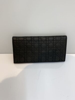 Christian Diorの長財布検索結果|古着・中古品の通販サイト セカンド