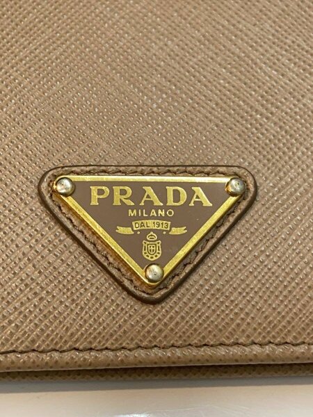 PRADA(プラダ) / 2つ折り財布/レザー/ベージュ/レディース | 中古品の