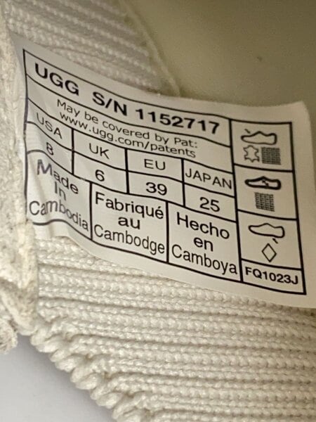 UGG australia(アグオーストラリア) / ローカットスニーカー/25cm/WHT