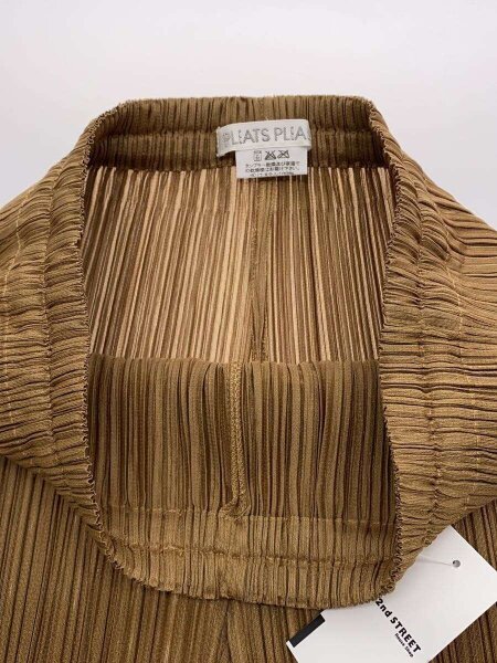 PLEATS PLEASE ISSEY MIYAKE(プリーツプリーズイッセイミヤケ