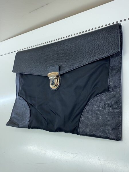 PRADA(プラダ) / クラッチバッグ/--/BLK// | 中古品の販売・通販なら