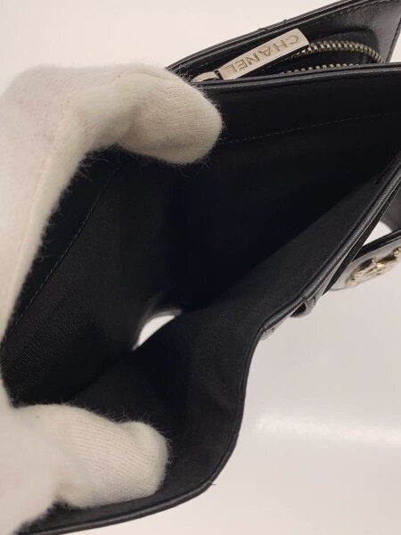 CHANEL(シャネル) / マトラッセ/2つ折り財布/パテントレザー/BLK