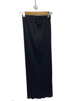 PLEATS PLEASE ISSEY MIYAKEのロングスカート検索結果|古着・中古品の