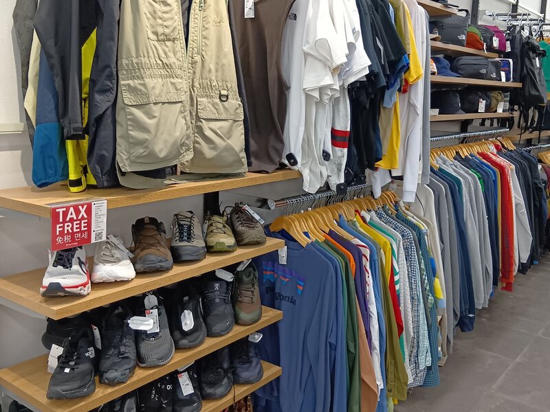 古着　レディース物　まとめ売り　ボトム含む セカンドストリート 藤沢川名店｜洋服(古着)・家具・家電等の買取と